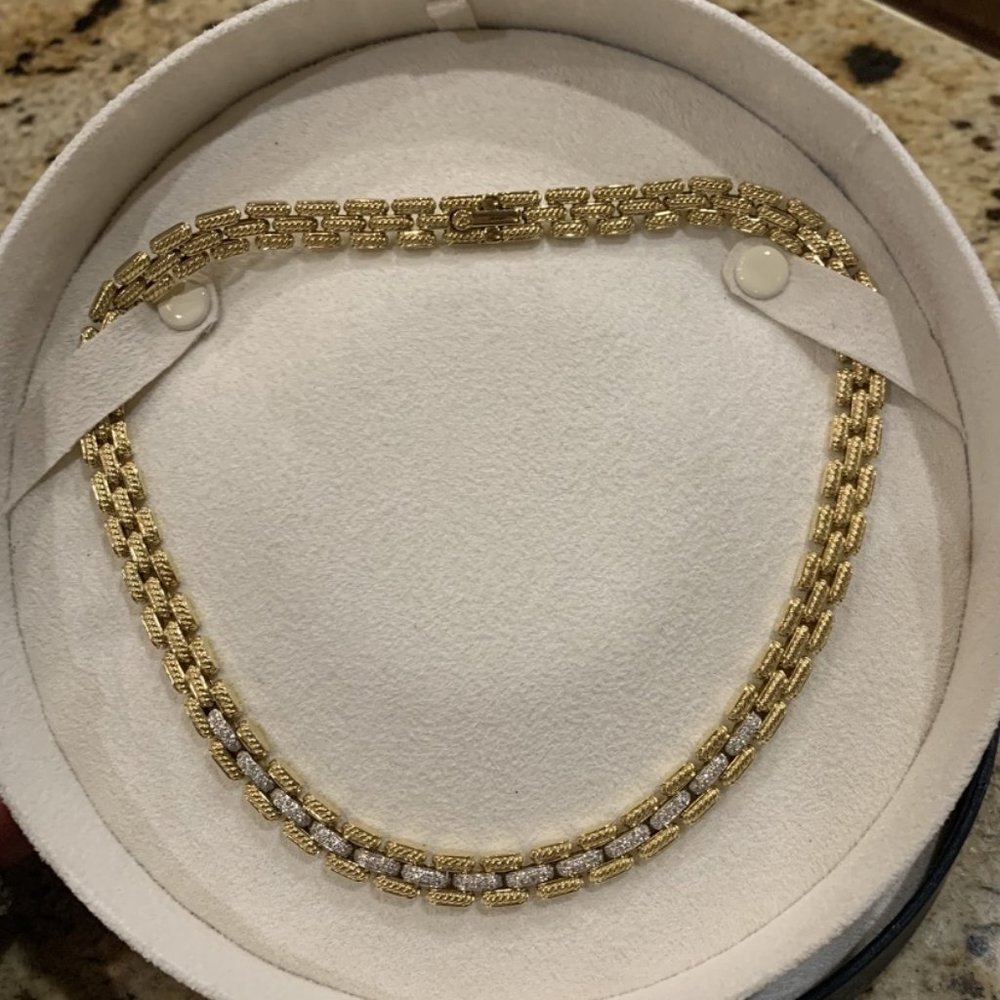 David Yurman necklace
